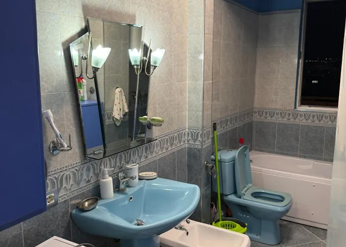 Familiar Apartment *