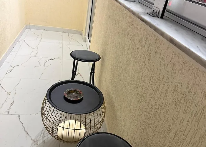 Familiar Apartment Tirana